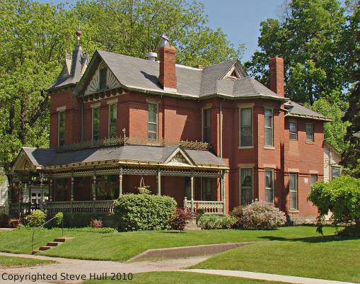 Victorian house in Frankfort Indiana