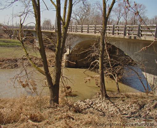 Seven span concrete bridge in Anderson Indiana