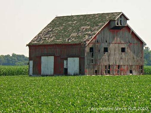 Old Rush county Indiana barn